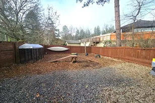 243 Shadowbrook Dr, Cave Junction, OR 97523 - Photo 17