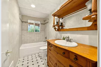 6333 Sterling Creek Road, Jacksonville, OR 97530 - Photo 35