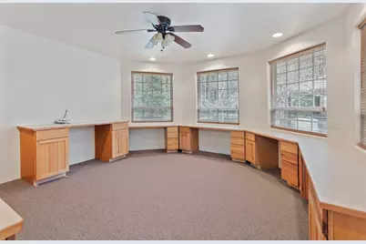 337 Daleo Drive, Grants Pass, OR 97527 - Photo 39