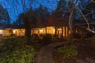 337 Daleo Dr, Grants Pass, OR 97527 - Photo 5