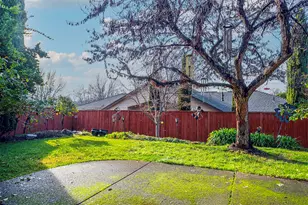 3418 Blue Blossom Dr, Medford, OR 97504 - Photo 39