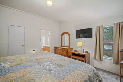 55633 Swan Road, Bend, OR 97707 - Photo 13