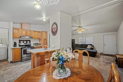 55633 Swan Road, Bend, OR 97707 - Photo 9