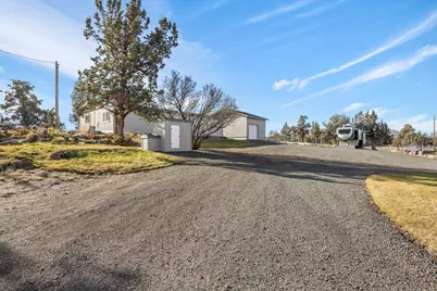 869 SW 55th Place, Redmond, OR 97756 - Photo 49