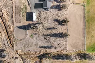 869 SW 55th Pl, Redmond, OR 97756 - Photo 47