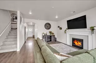 16496 Pne Crk Dr, La Pine, OR 97739 - Photo 7