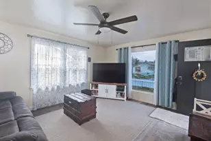 418 SE L St, Grants Pass, OR 97526 - Photo 9