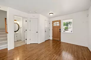 317 SW Bayou Pl, Grants Pass, OR 97526 - Photo 9