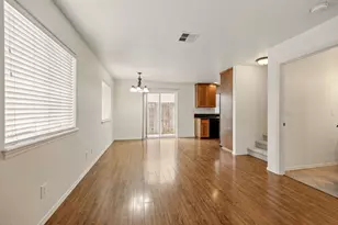 317 SW Bayou Pl, Grants Pass, OR 97526 - Photo 3