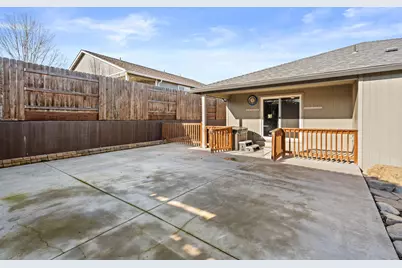 925 Sellwood Drive, Eagle Point, OR 97524 - Photo 25