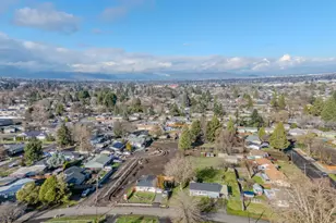 2717 Elliott Ave, Medford, OR 97501 - Photo 47