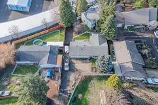 2717 Elliott Ave, Medford, OR 97501 - Photo 37