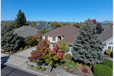 869 St Andrews Way, Eagle Point, OR 97524 - Photo 41