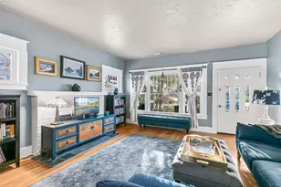 408 N Ivy St, Medford, OR 97501 - Photo 3