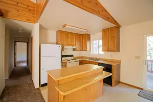 18026 Redwood Hwy, Selma, OR 97538 - Photo 29