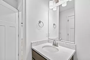 891 N 6th Ave, Gold Hill, OR 97525 - Photo 23