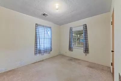 2819 Connell Avenue, Medford, OR 97501 - Photo 13