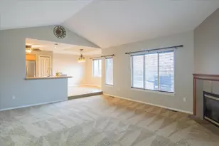 2485 NE 7th Ln, Redmond, OR 97756 - Photo 3