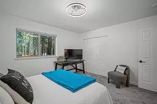 56430 Celestial Dr, Bend, OR 97707 - Photo 21