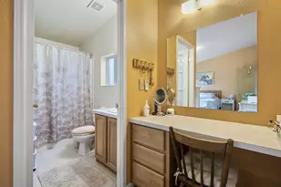 3456 NE 45th St, Redmond, OR 97756 - Photo 17