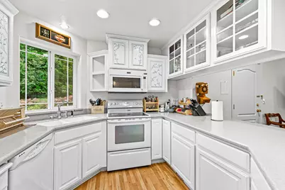 419 Idlewild Drive, Cave Junction, OR 97523 - Photo 13