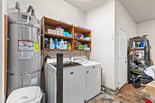 419 Idlewild Dr, Cave Junction, OR 97523 - Photo 31