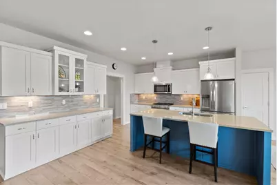 4530 SW Yew Avenue, Redmond, OR 97756 - Photo 9