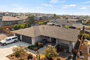 4530 SW Yew Ave, Redmond, OR 97756 - Photo 31