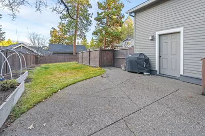 2472 NW Shields Drive, Bend, OR 97703 - Photo 41