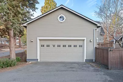 2472 NW Shields Drive, Bend, OR 97703 - Photo 43