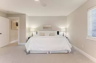 2472 NW Shields Dr, Bend, OR 97703 - Photo 27