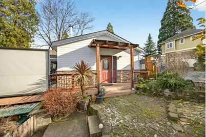 270 Morton Street, Ashland, OR 97520 - Photo 3