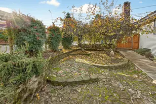 270 Morton St, Ashland, OR 97520 - Photo 57