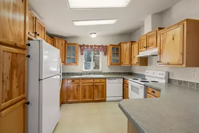 3431 S Pacific Highway #SPC 17, Medford, OR 97501 - Photo 3