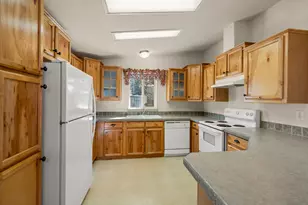 3431 S Pacific Hwy, Medford, OR 97501 - Photo 3