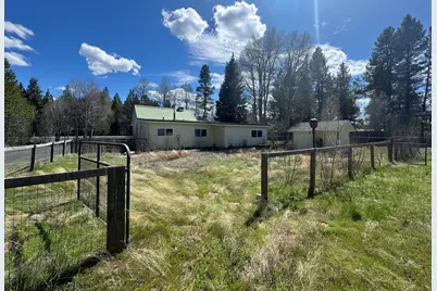 135744 Highway 97, Crescent, OR 97733 - Photo 23