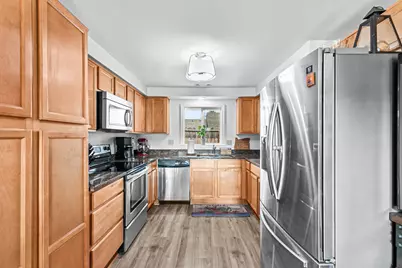 3712 Colver Road, Phoenix, OR 97535 - Photo 7