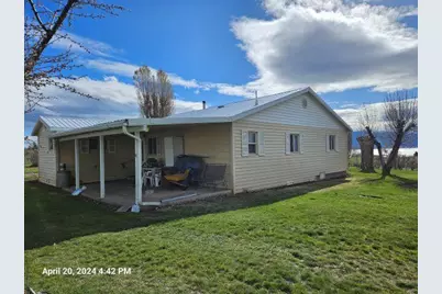 37217 Agency Lake Loop, Chiloquin, OR 97624 - Photo 3