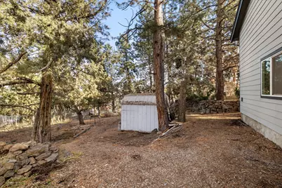 20828 Desert Woods Drive, Bend, OR 97702 - Photo 33