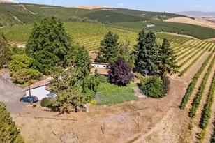 2018 Steele Rd, The Dalles, OR 97058 - Photo 3