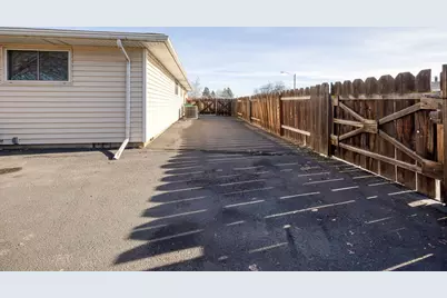 5522 Knightwood Drive, Klamath Falls, OR 97603 - Photo 21