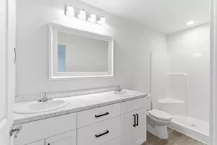 7905 Jacqueline Way, White City, OR 97503 - Photo 17