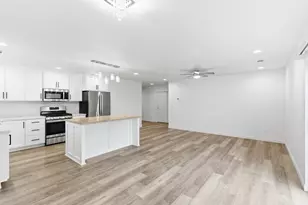 7905 Jacqueline Way, White City, OR 97503 - Photo 11