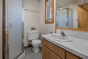 3044 SW Meadow Ln, Redmond, OR 97756 - Photo 11