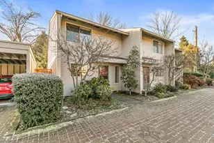 1278 Maple Leaf Ct, Medford, OR 97504 - Photo 3