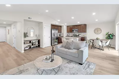 1802 Dragon Tail Place #10, Medford, OR 97504 - Photo 3