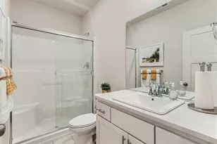 63226 NE Carly Ln, Bend, OR 97701 - Photo 17