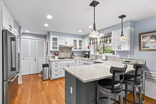 780 Oakway Cir, Ashland, OR 97520 - Photo 9