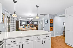 780 Oakway Cir, Ashland, OR 97520 - Photo 13