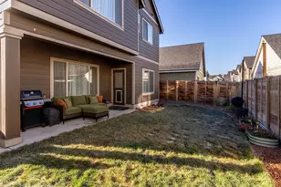 20594 SE Slate Ave, Bend, OR 97702 - Photo 17